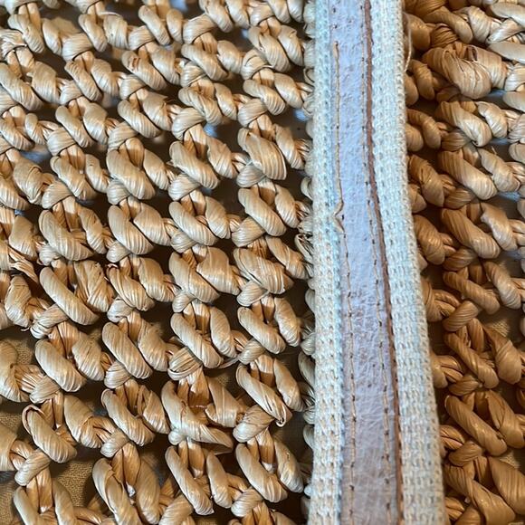 Raffia Snap & Canvas Minimalist Backpack - Picture 6 of 7